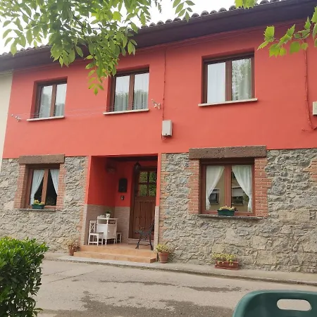 Сasa de vacaciones La Cobaraza Vv