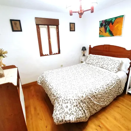 Casa La Cobaraza Feriehus *